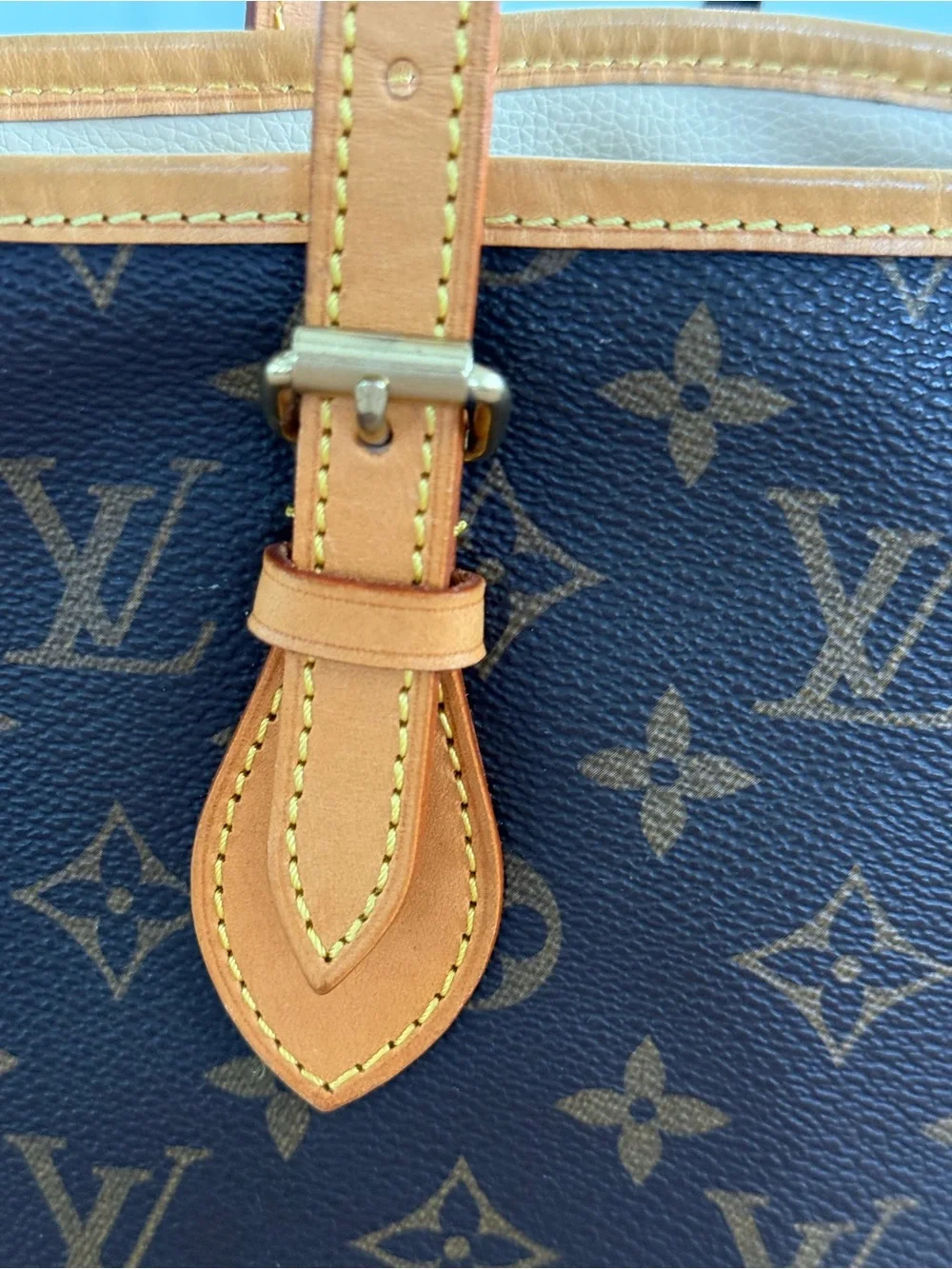 Louis Vuitton Brown Monogram Canvas Bucket Shoulder Bag with Tan Trim